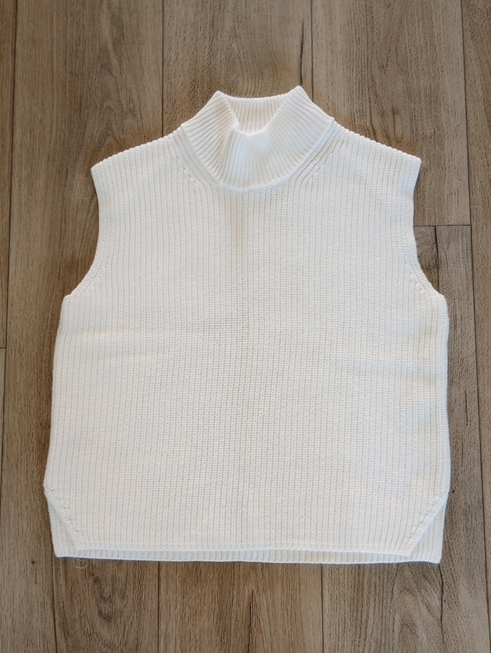 Abercrombie Mock Neck Sleeveless Sweater Tank, Size Small